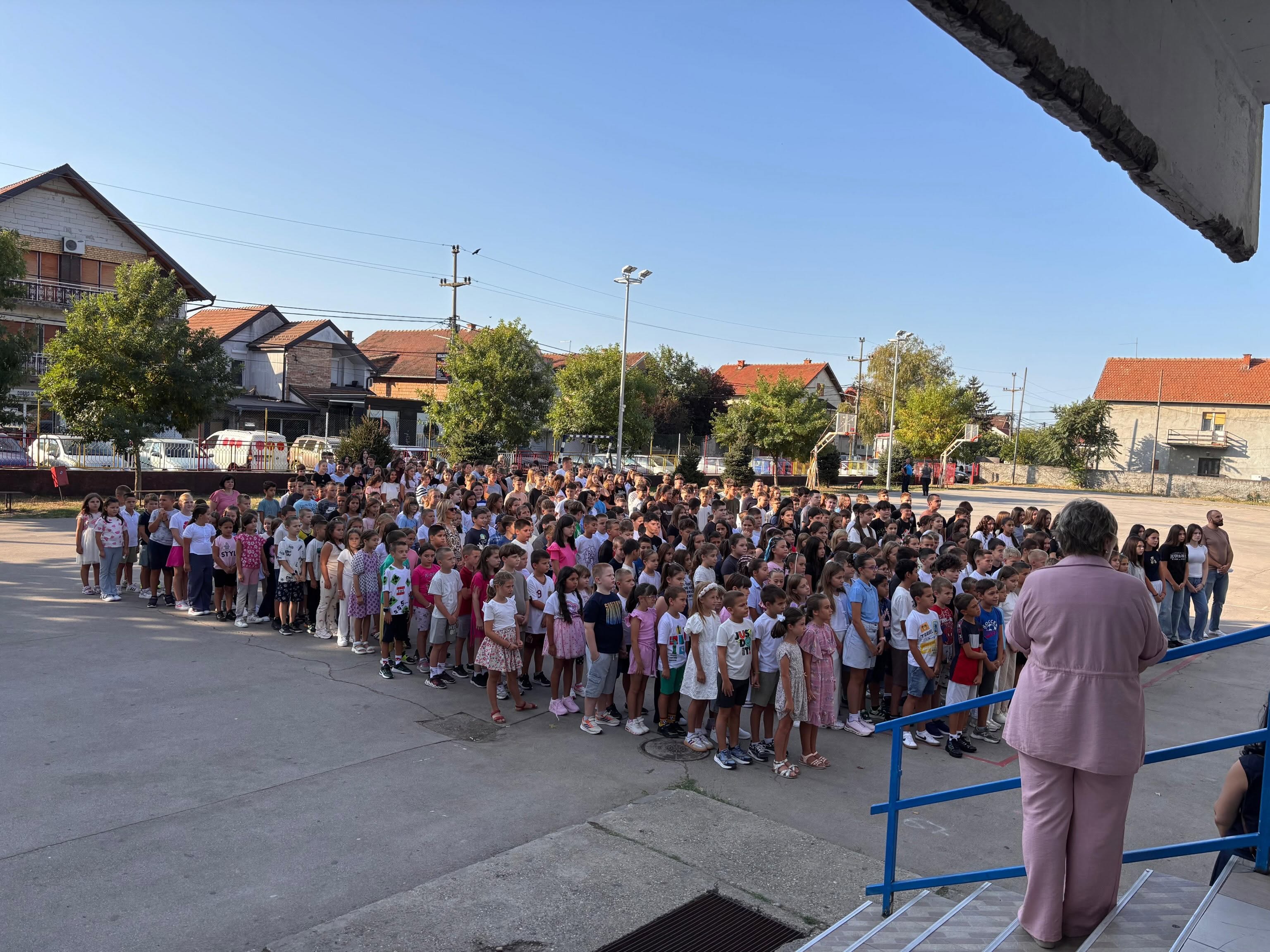 ПРВО ЗВОНО НАЈАВИЛО ЈЕ НОВИ ПОЧЕТАК